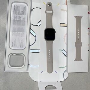 Apple Watch Series 9 45 mm